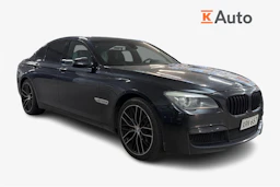 harmaa BMW 740 2011 kuva 1.