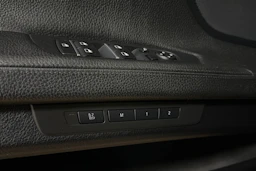 harmaa BMW 740 2011 kuva 4.