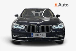Sininen BMW 740 2017 kuva 4.