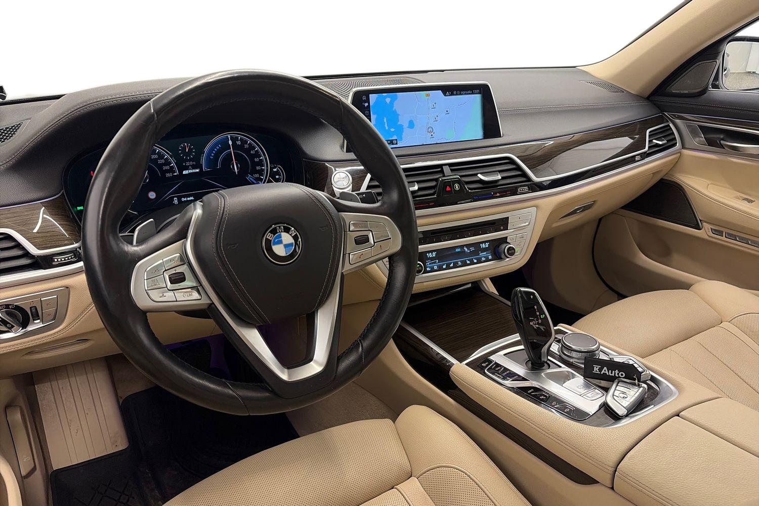 BMW 740 2017, kuva 6/39