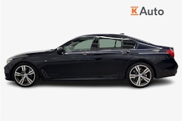 musta BMW 740 2017 kuva 5.