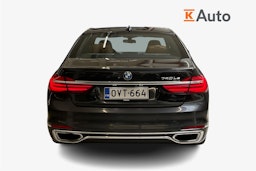 harmaa BMW 740 2017 kuva 3.