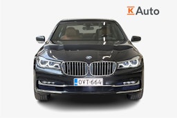 harmaa BMW 740 2017 kuva 5.