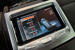 valkoinen BMW 740 2017 kuva 23.
