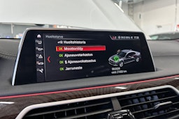 valkoinen BMW 740 2017 kuva 35.