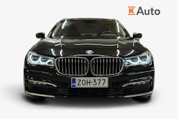musta BMW 740 2017 kuva 5.