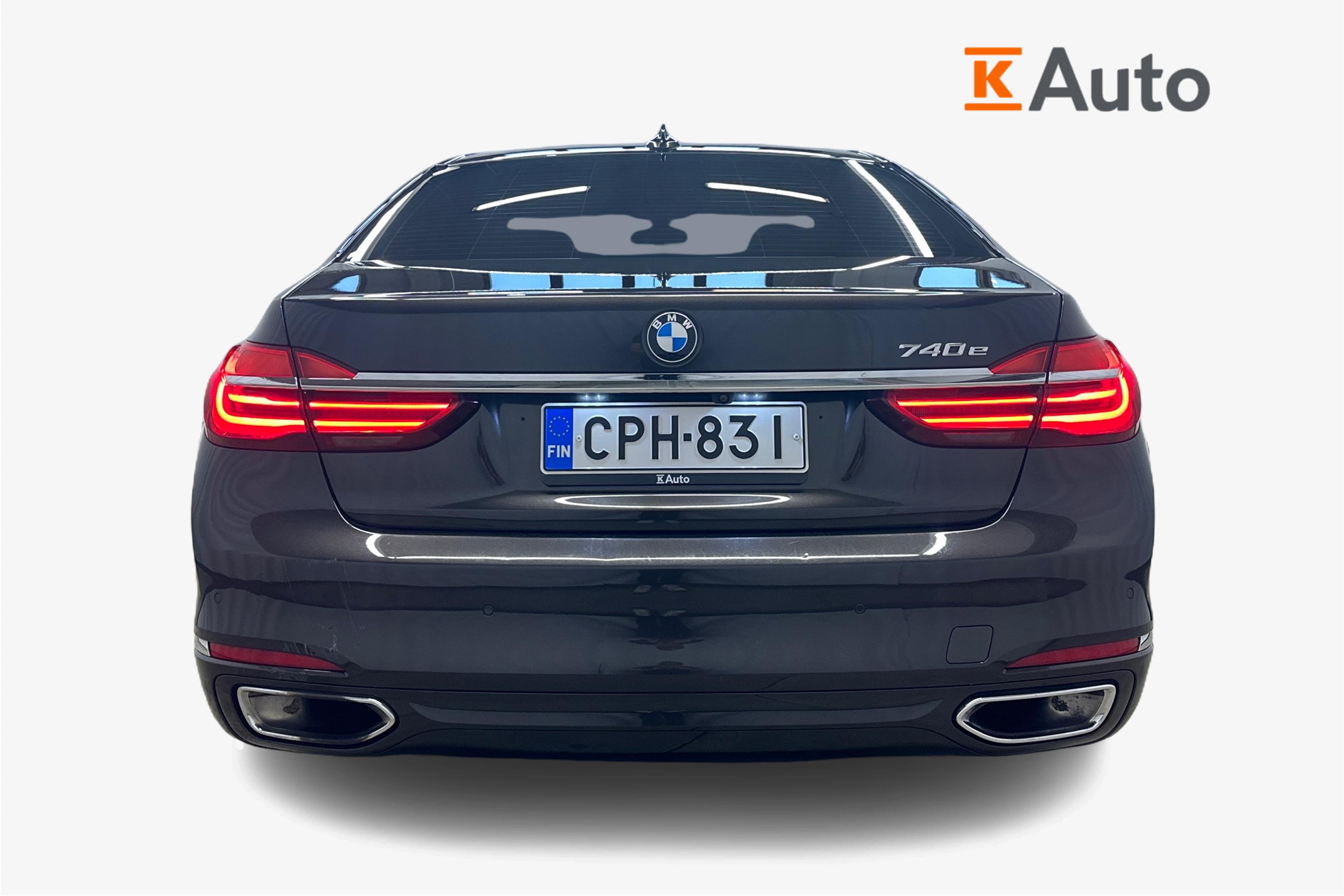 BMW 740 2018, kuva 3/11