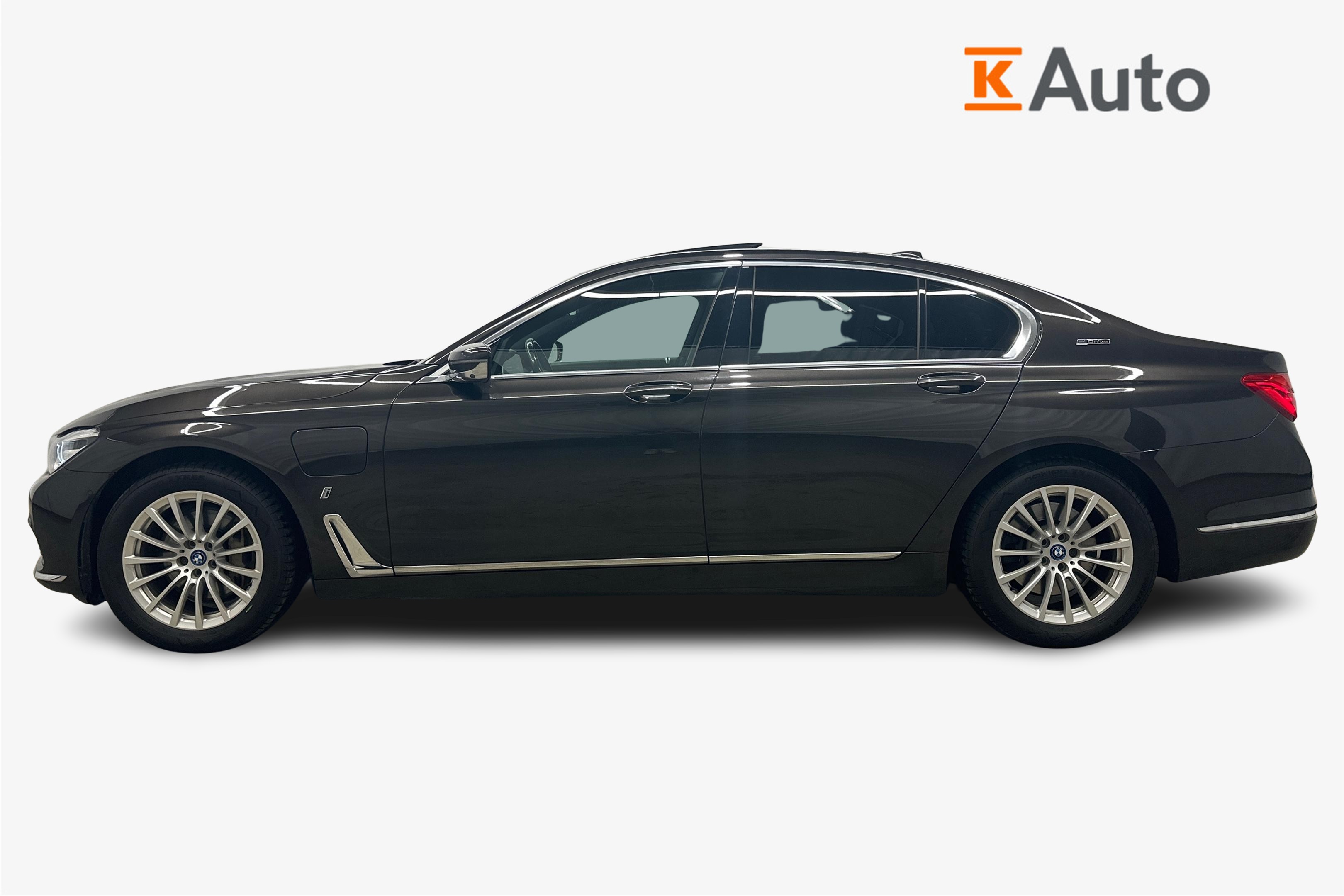 BMW 740 2018, kuva 5/11