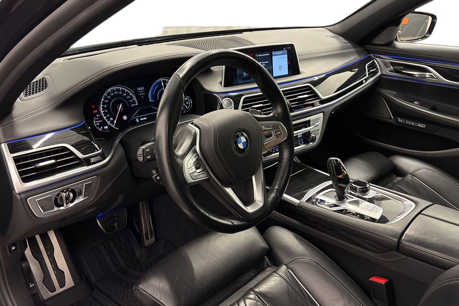BMW 740 2018, kuva 6/30
