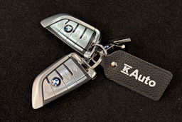 harmaa BMW 740 2018 kuva 33.