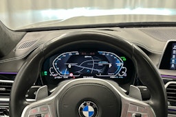 Harmaa BMW 745 2019 kuva 11.