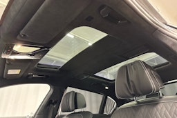 Harmaa BMW 745 2019 kuva 28.