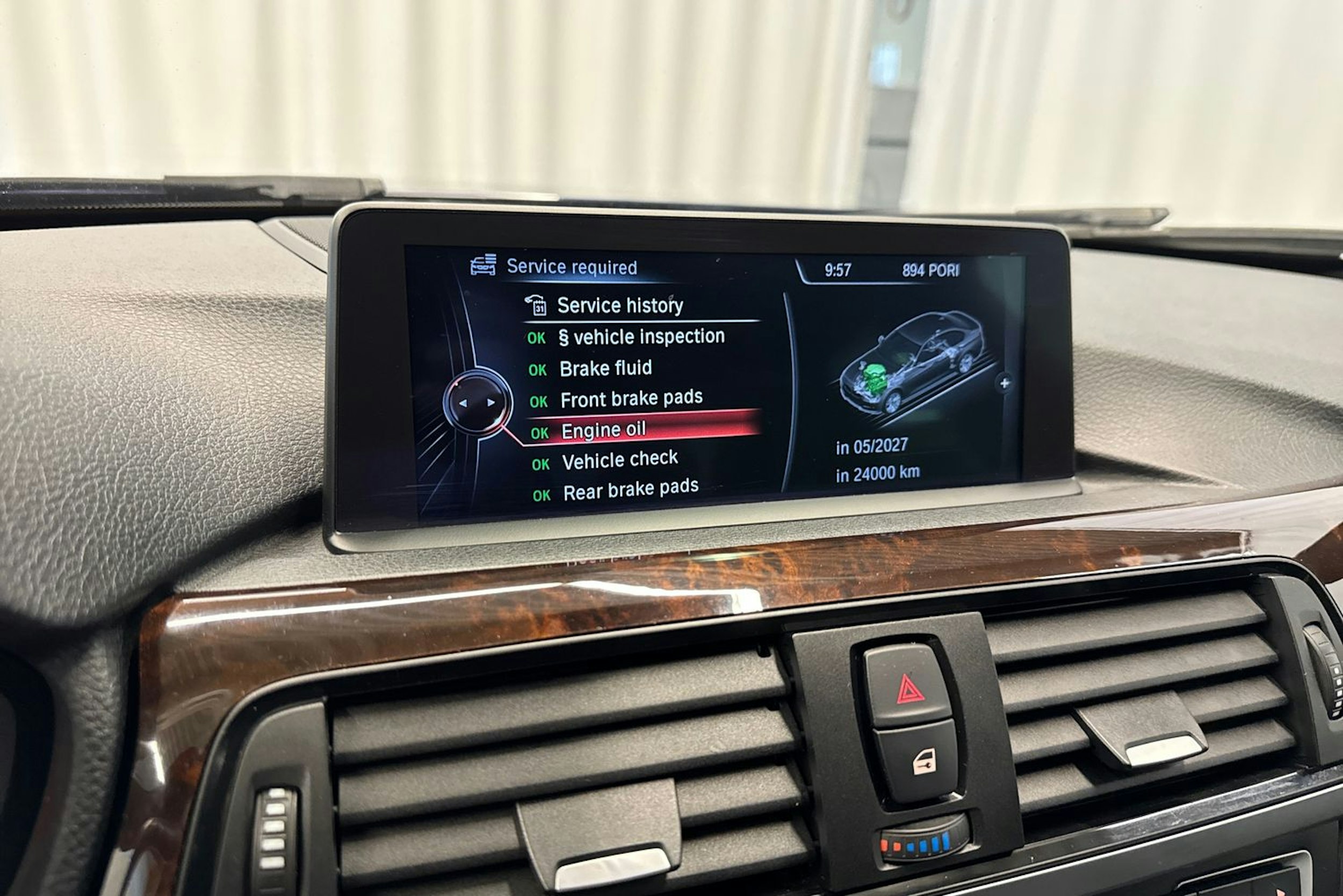 sininen BMW 335 2013 kuva 26.