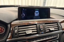 sininen BMW 335 2013 kuva 28.