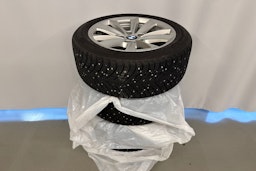 sininen BMW 335 2013 kuva 33.