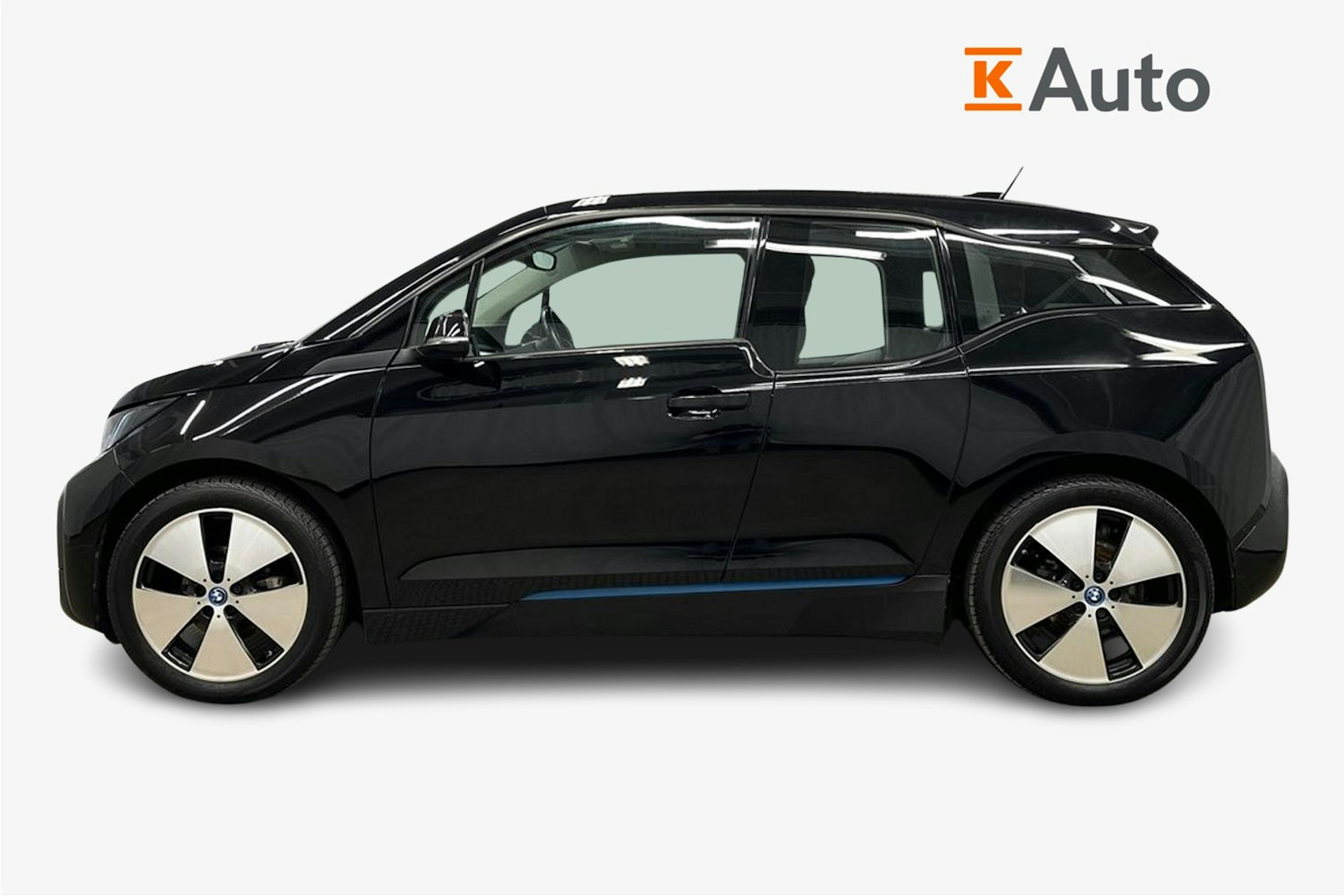 musta BMW i3 2018 kuva 6.