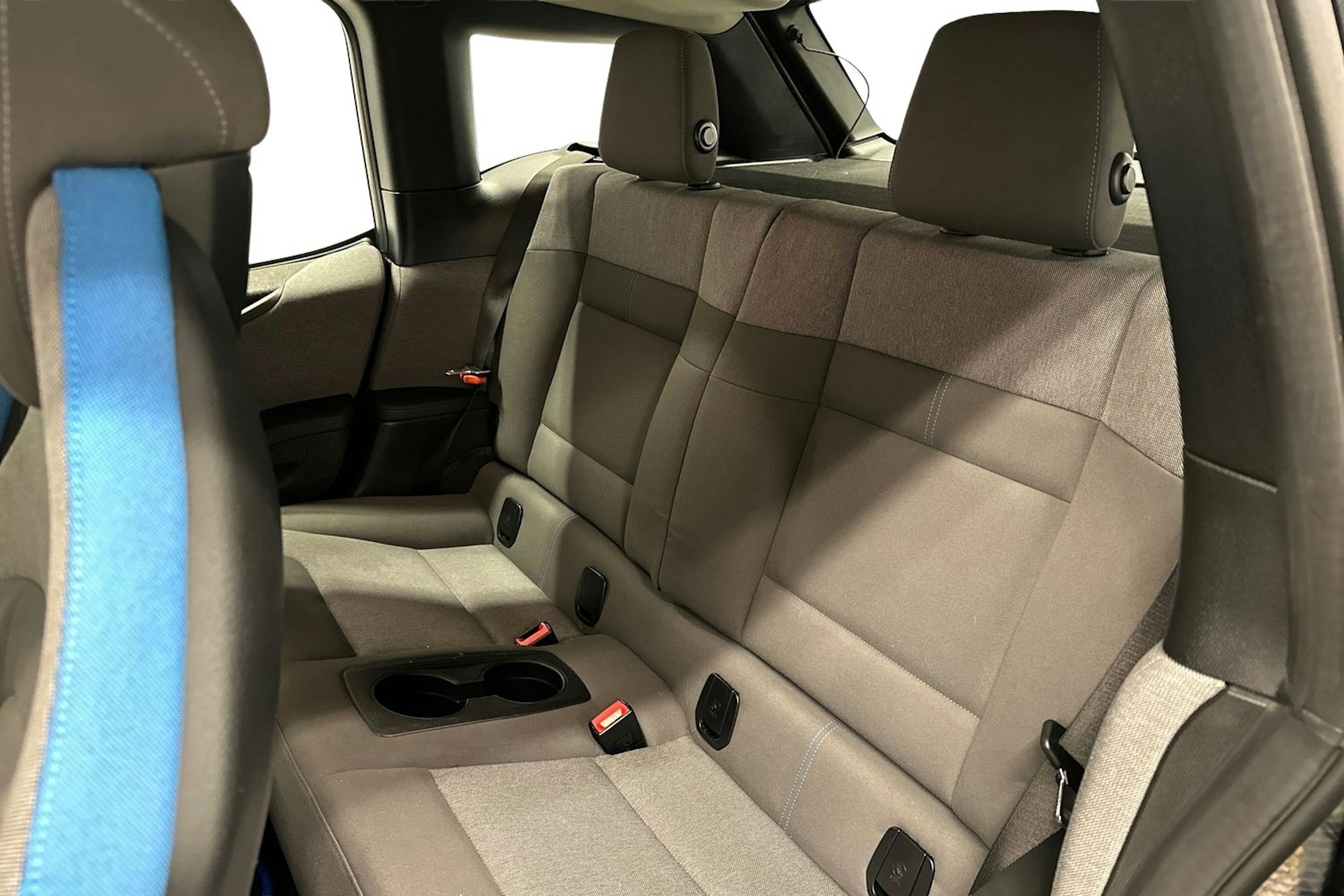 musta BMW i3 2018 kuva 10.