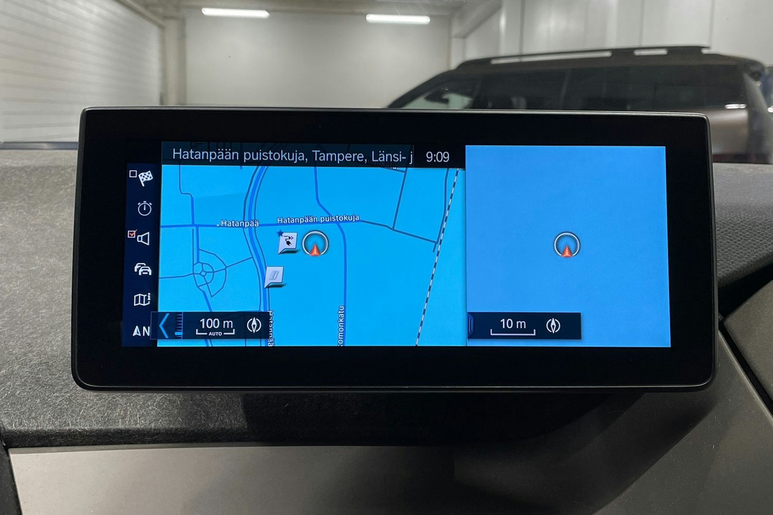 Punainen BMW i3 2019 kuva 17.