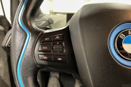 Punainen BMW i3 2019 kuva 23.