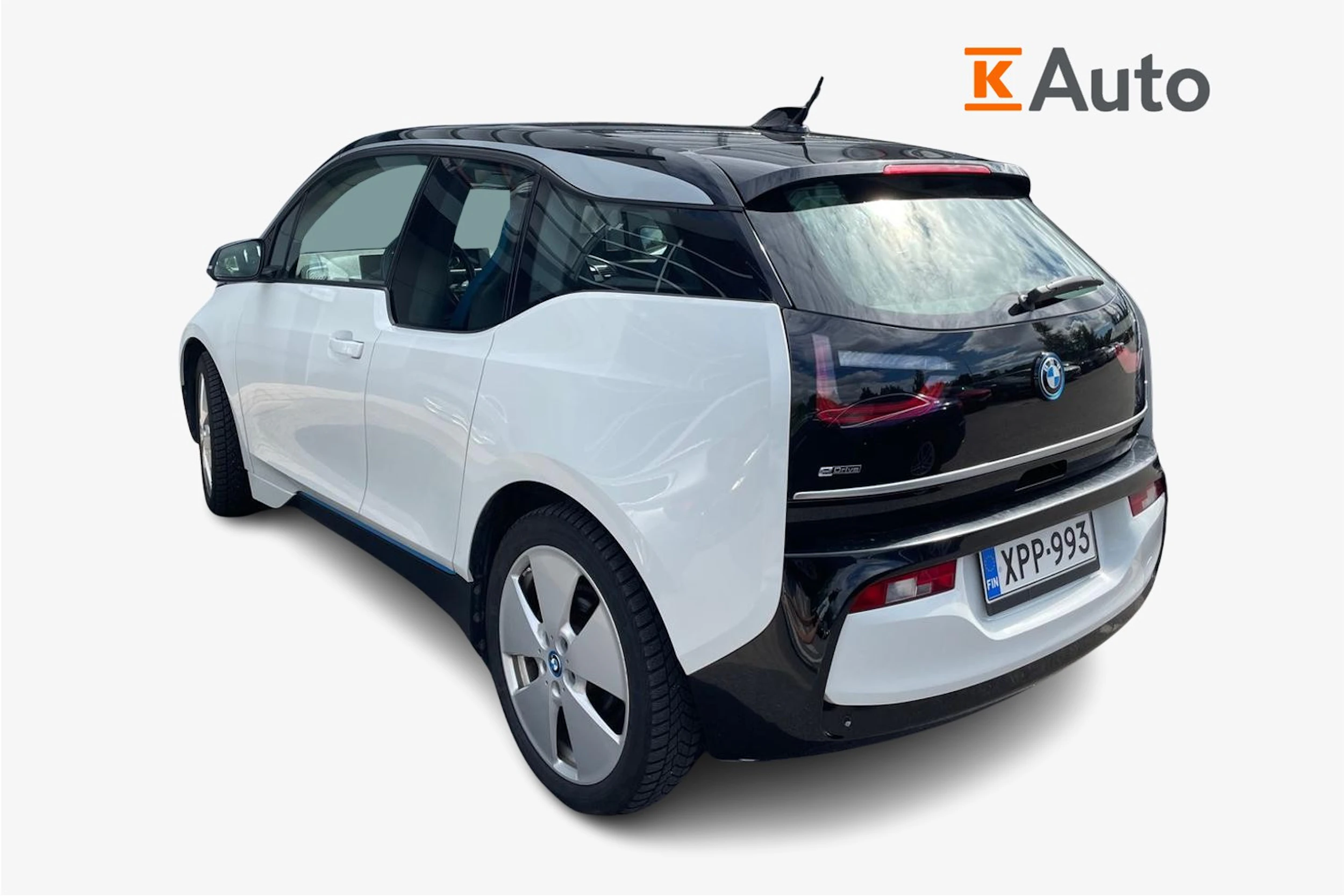 valkoinen BMW i3 2019 kuva 2.