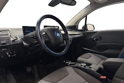 Punainen BMW i3 2020 kuva 7.