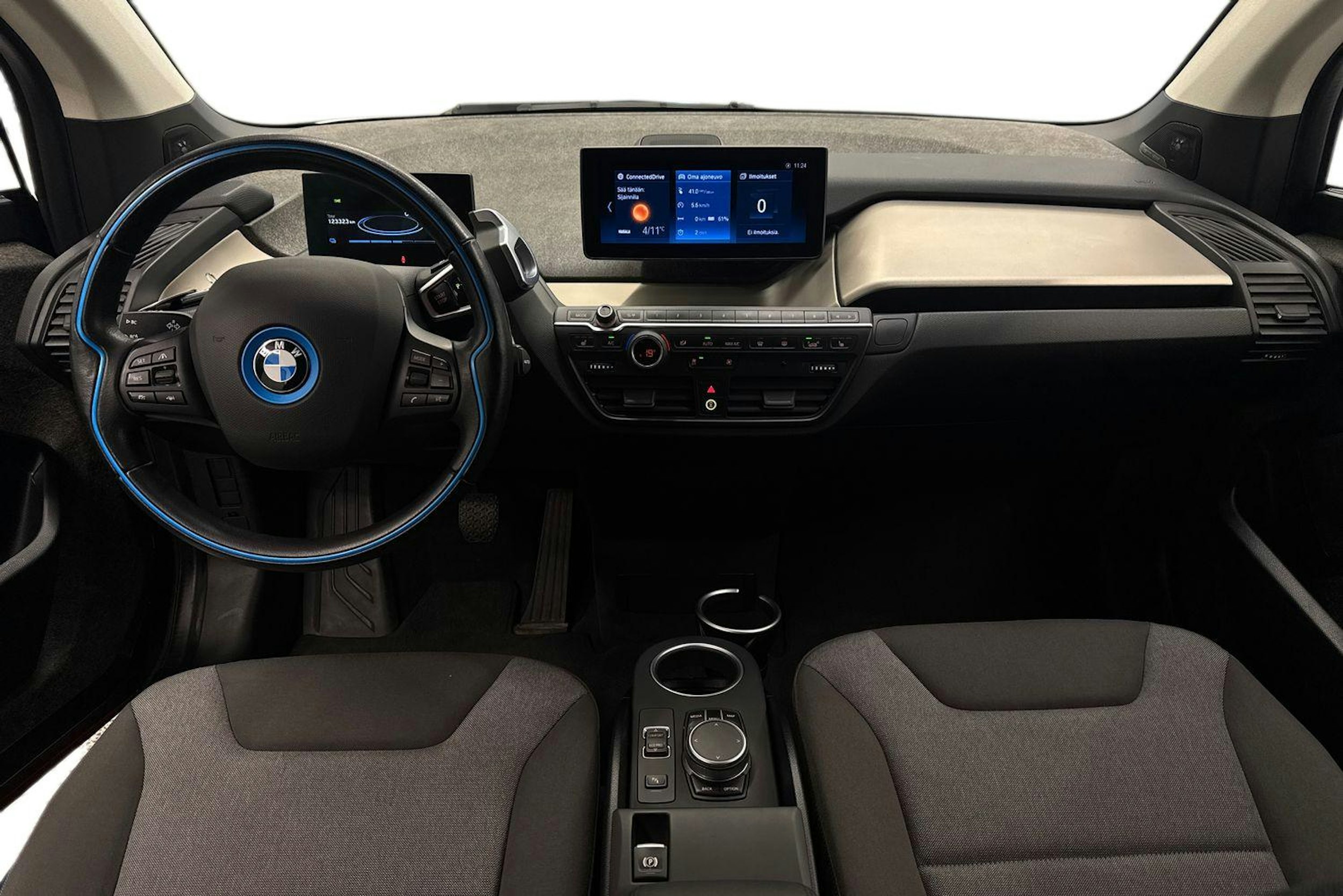 Punainen BMW i3 2020 kuva 9.