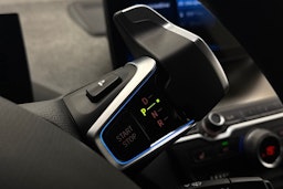 Punainen BMW i3 2020 kuva 20.