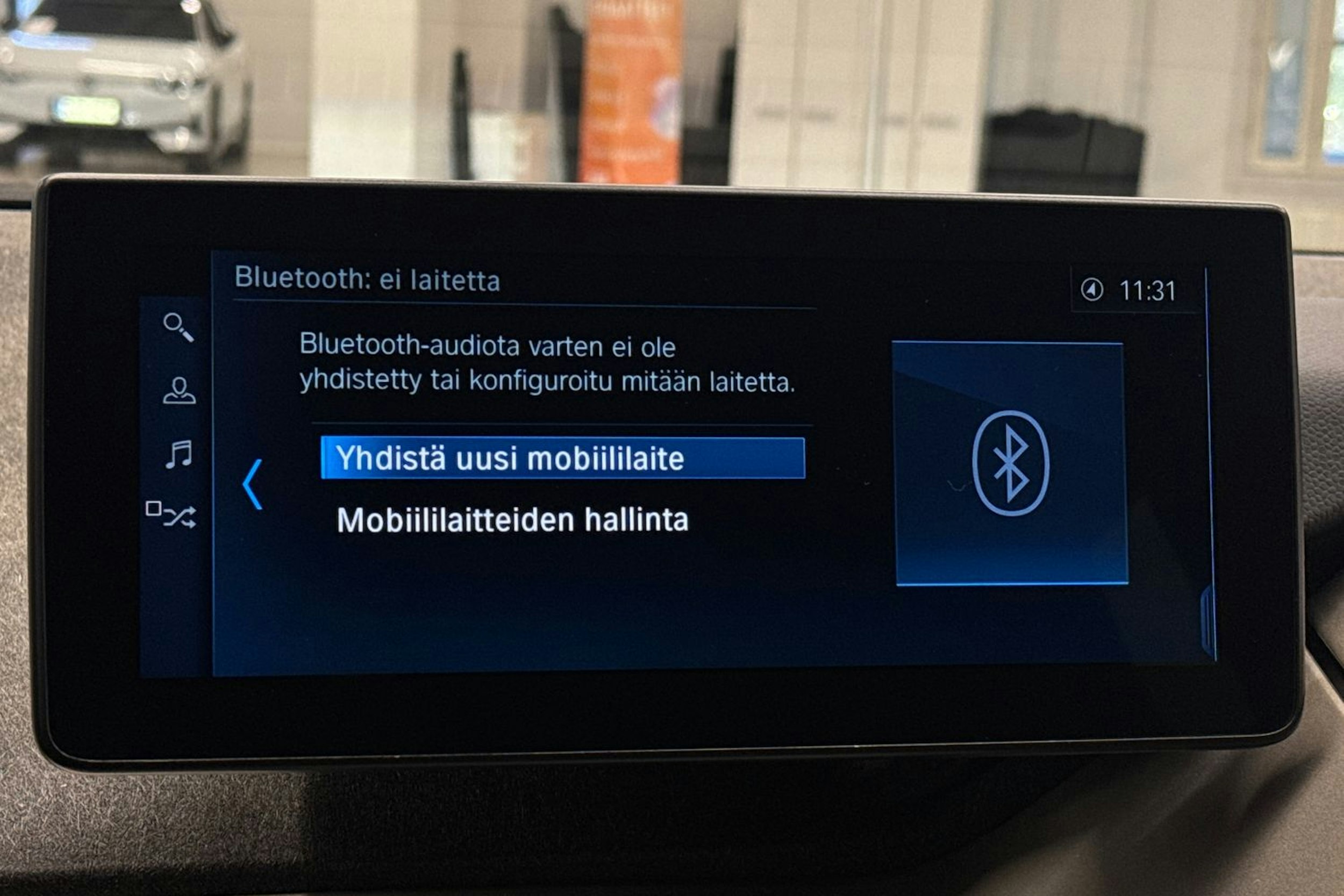 Punainen BMW i3 2020 kuva 31.