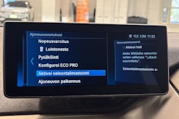 Punainen BMW i3 2020 kuva 36.