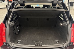 Punainen BMW i3 2020 kuva 38.