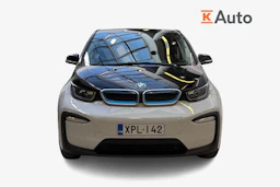 Valkoinen BMW i3 2021 kuva 5.