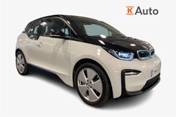 valkoinen BMW i3 2022 kuva 1.