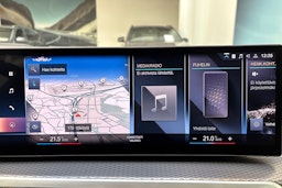 harmaa BMW i4 2022 kuva 20.