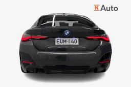 harmaa BMW i4 M50 2022 kuva 3.