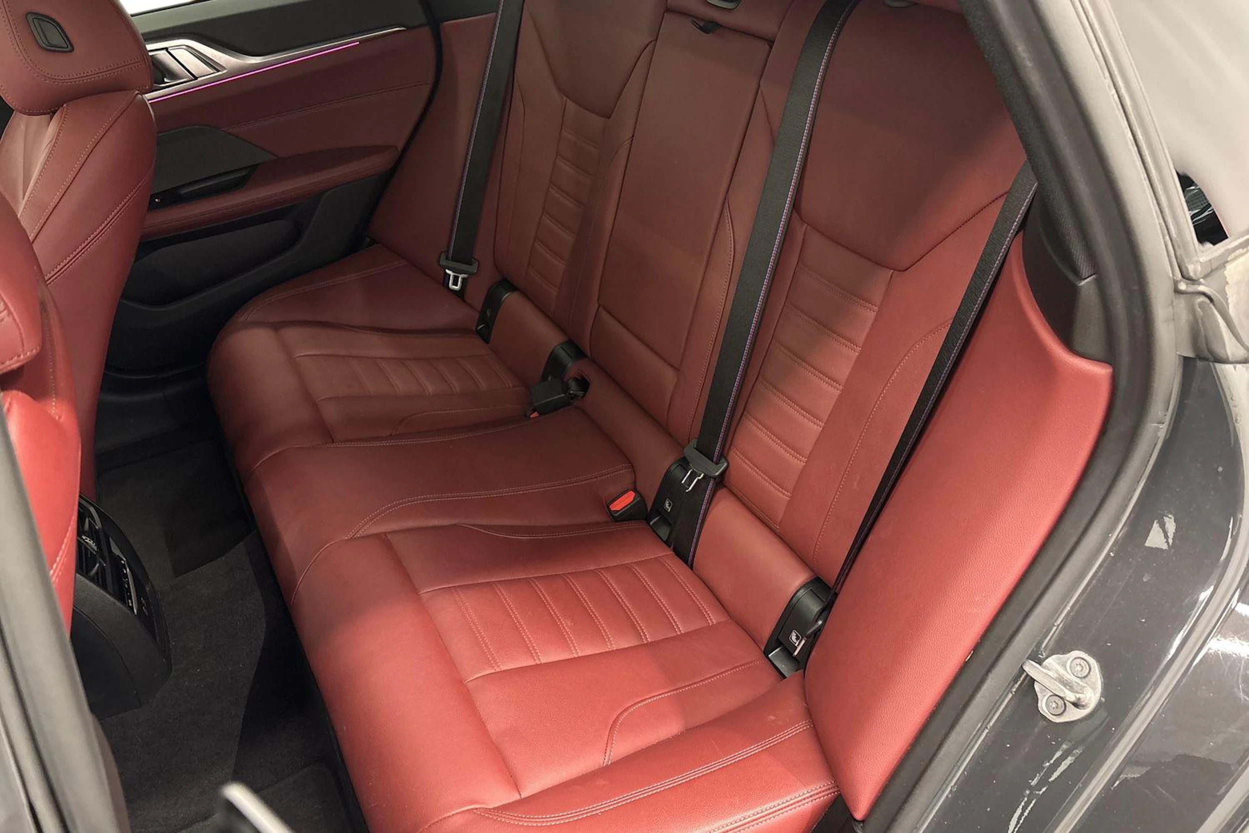 harmaa BMW i4 M50 2022 kuva 8.