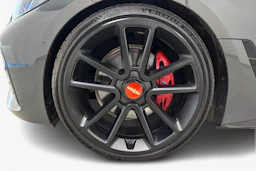 harmaa BMW i4 M50 2022 kuva 9.