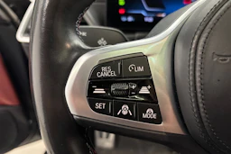 harmaa BMW i4 M50 2022 kuva 13.