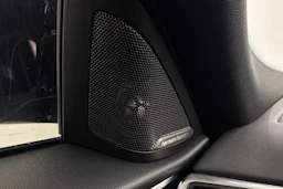 harmaa BMW i4 M50 2022 kuva 16.