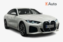 valkoinen BMW i4 2022 kuva 1.