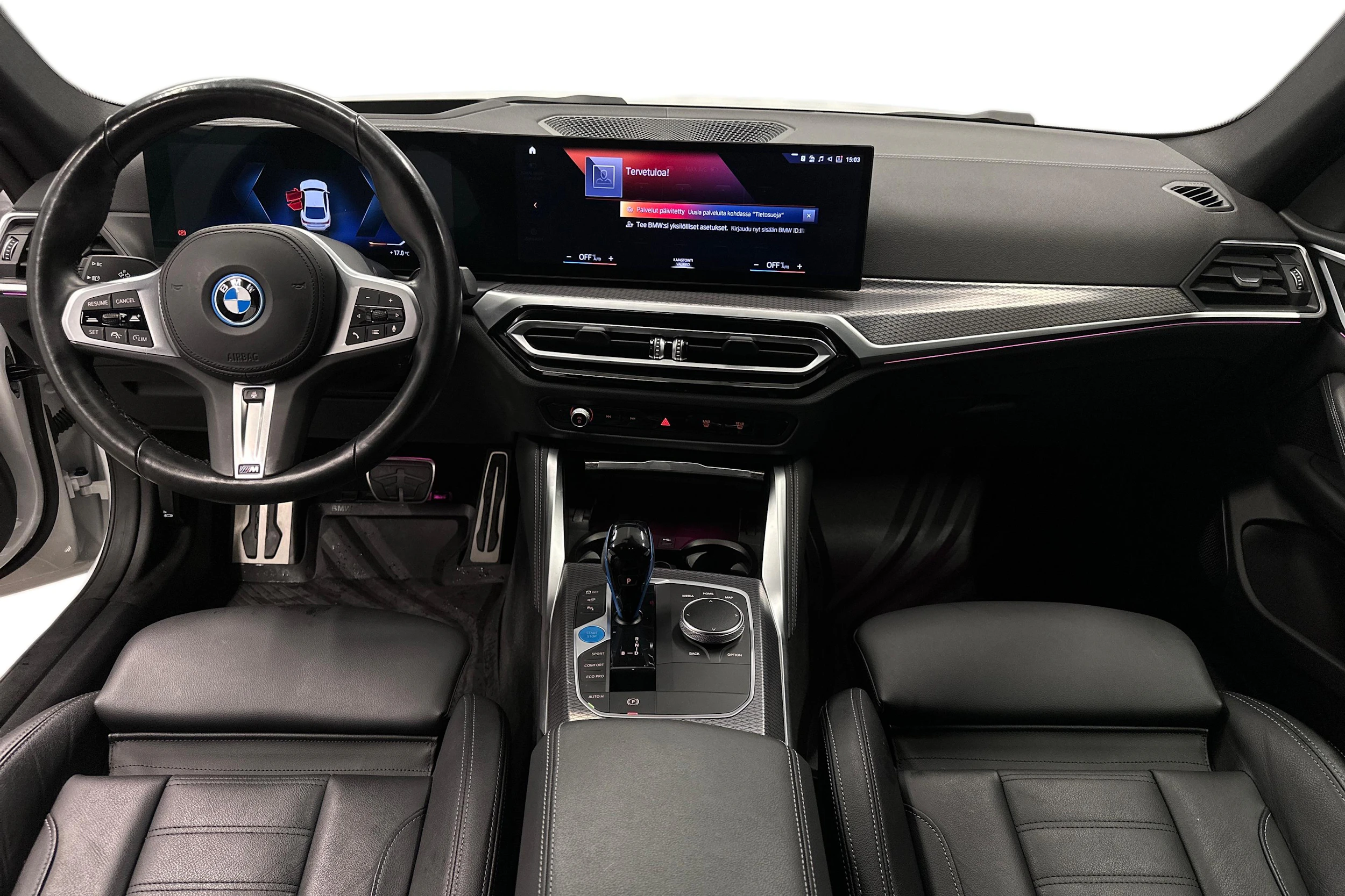 valkoinen BMW i4 2022 kuva 7.