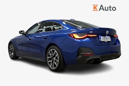 sininen BMW i4 2022 kuva 2.
