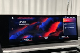 sininen BMW i4 2022 kuva 38.