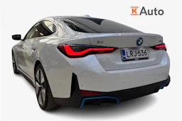 valkoinen BMW i4 2022 kuva 3.
