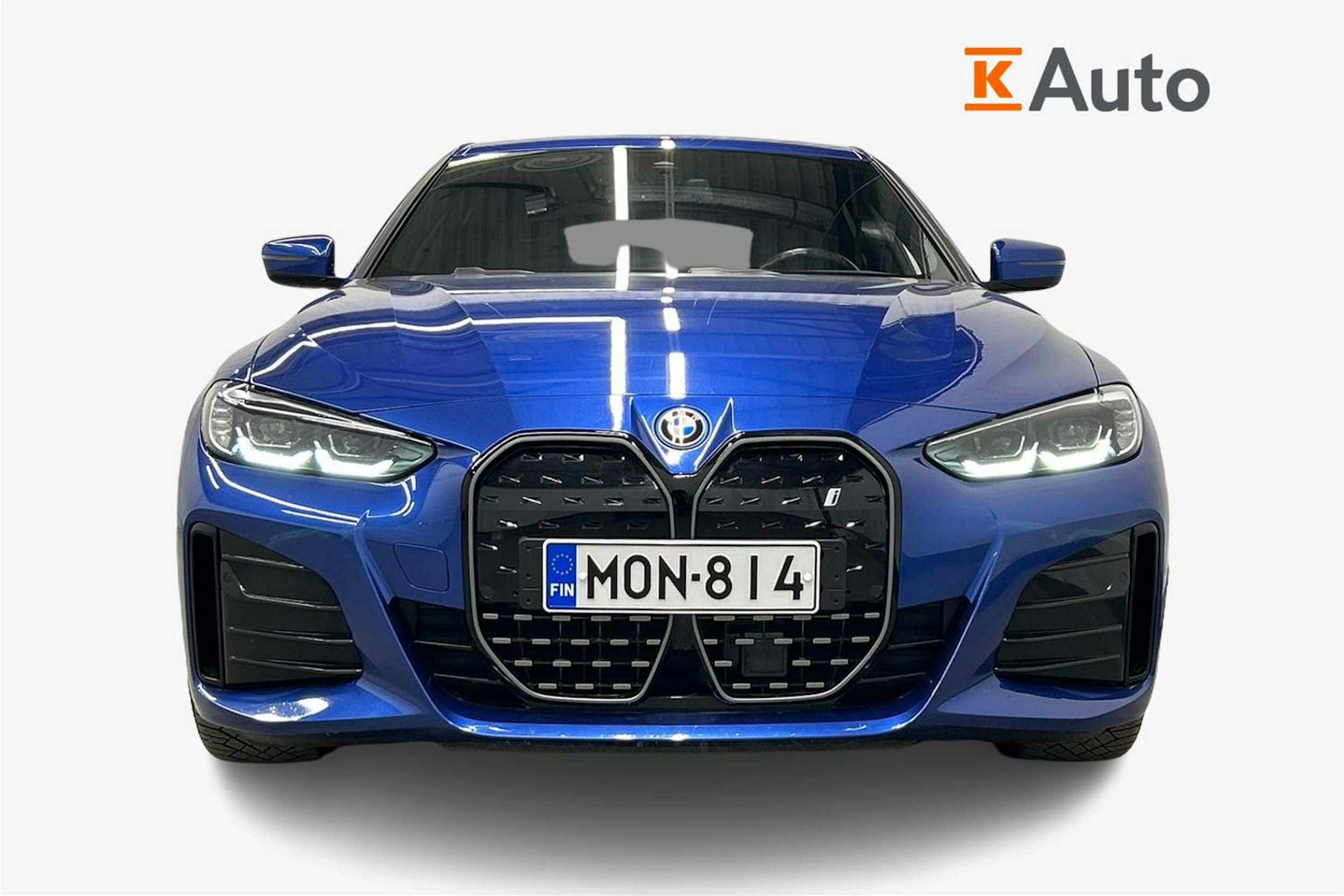 sininen BMW i4 2022 kuva 5.