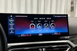 valkoinen BMW i4 2022 kuva 27.