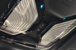 sininen BMW i4 2023 kuva 35.