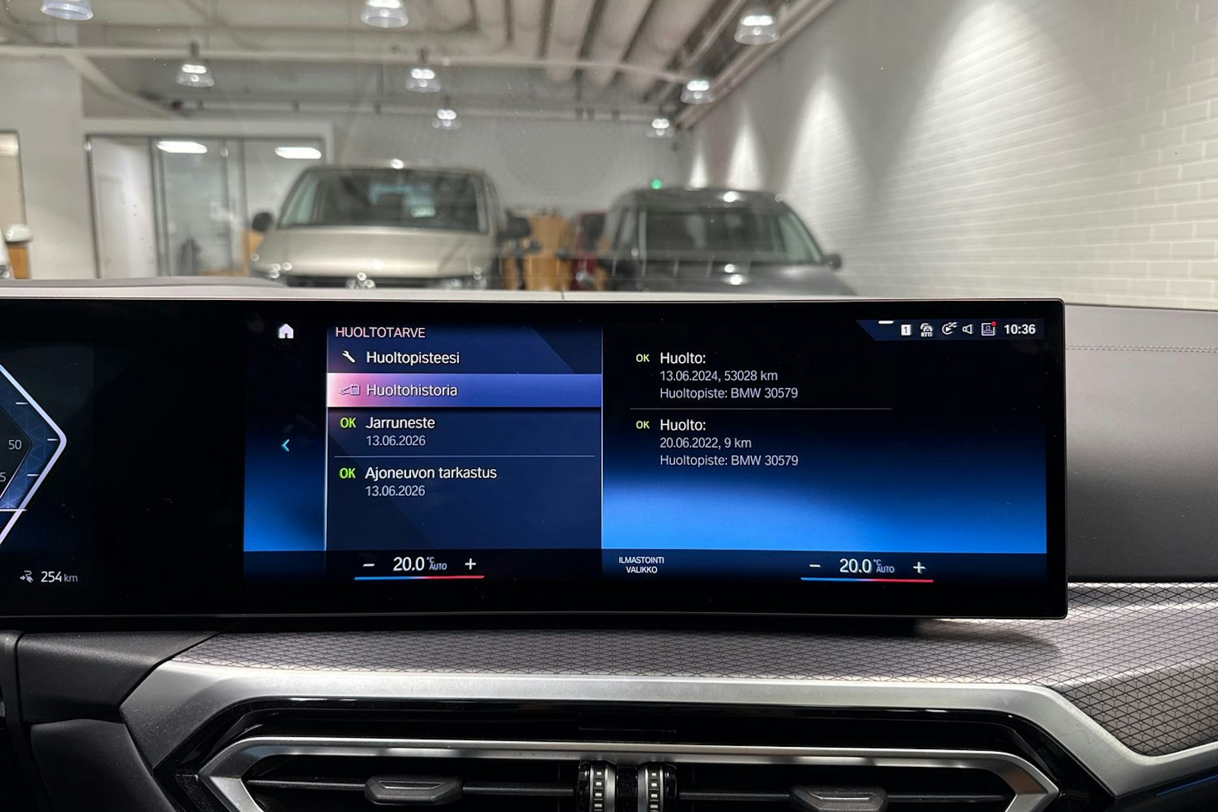 Sininen BMW i4 M50 2022 kuva 30.