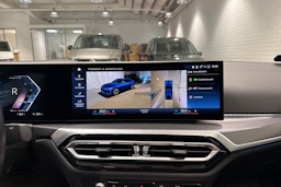 Sininen BMW i4 M50 2022 kuva 31.