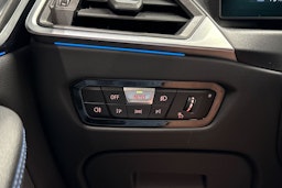 Sininen BMW i4 M50 2022 kuva 38.