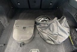 Sininen BMW i4 M50 2022 kuva 43.